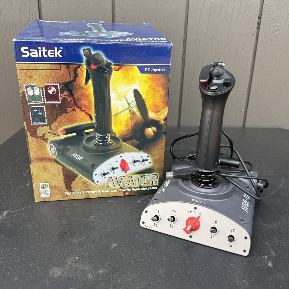 Saitek AV8R-01 USB Joystick PC Flight Sim JoyStick Aviator. - Picture 4 of 4